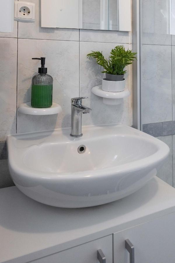 Bright And Modern Studio Near City Center Zagreb Exterior foto